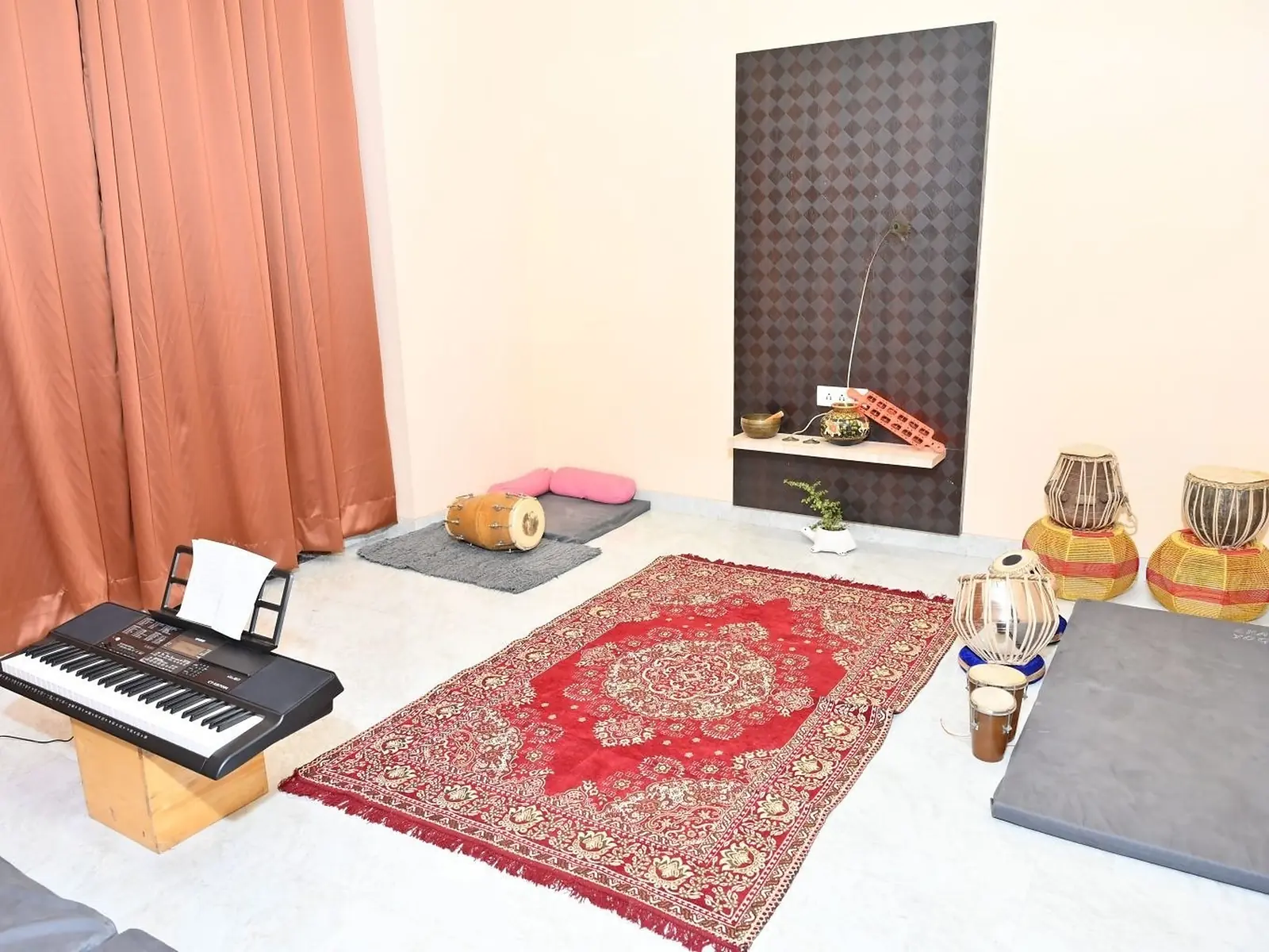 Room 1