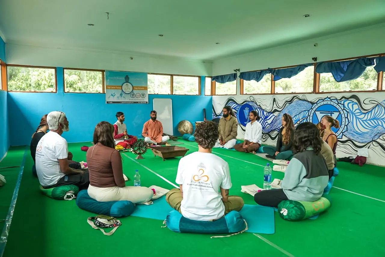 Yoga Om Nirvana