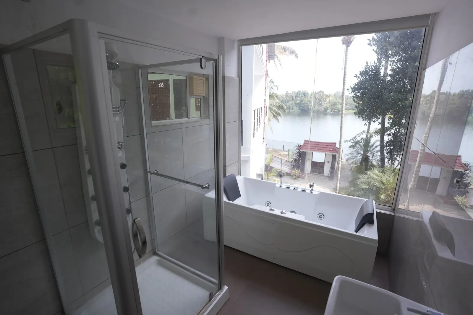 21 Day Ayurvedic Back Pain and Joint Recovery Retreat in Kerala - Main Gallery Image