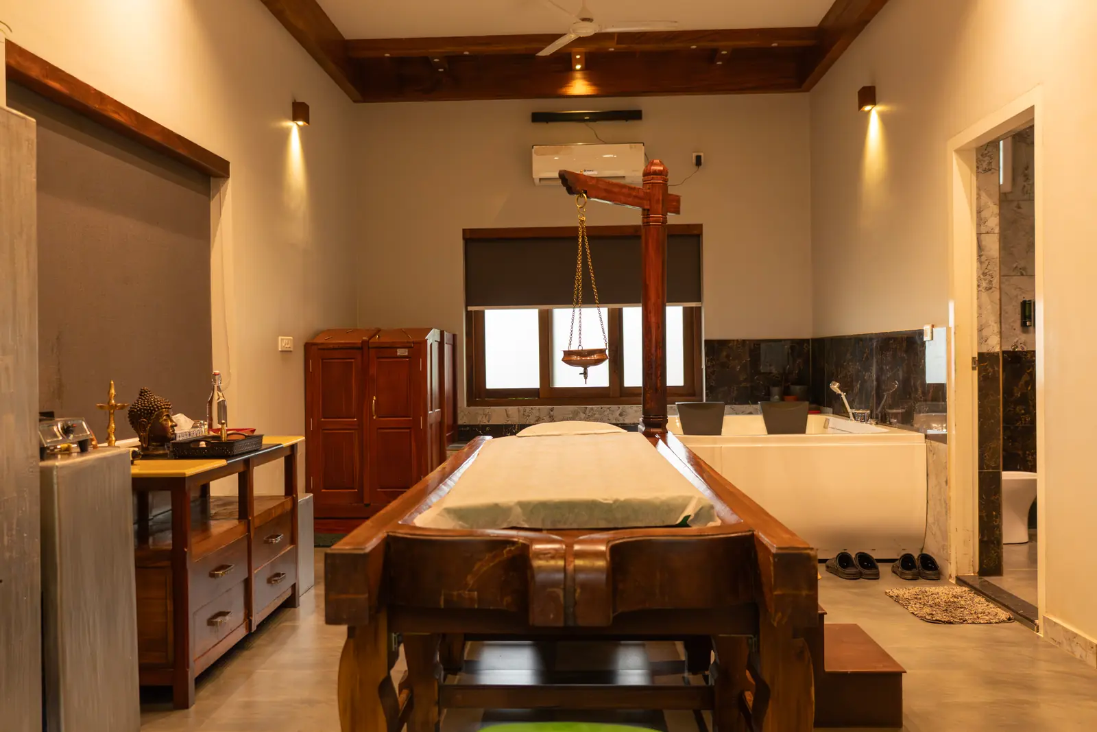 8 Day Ayurvedic Stress and Burnout Relief Retreat in Kerala