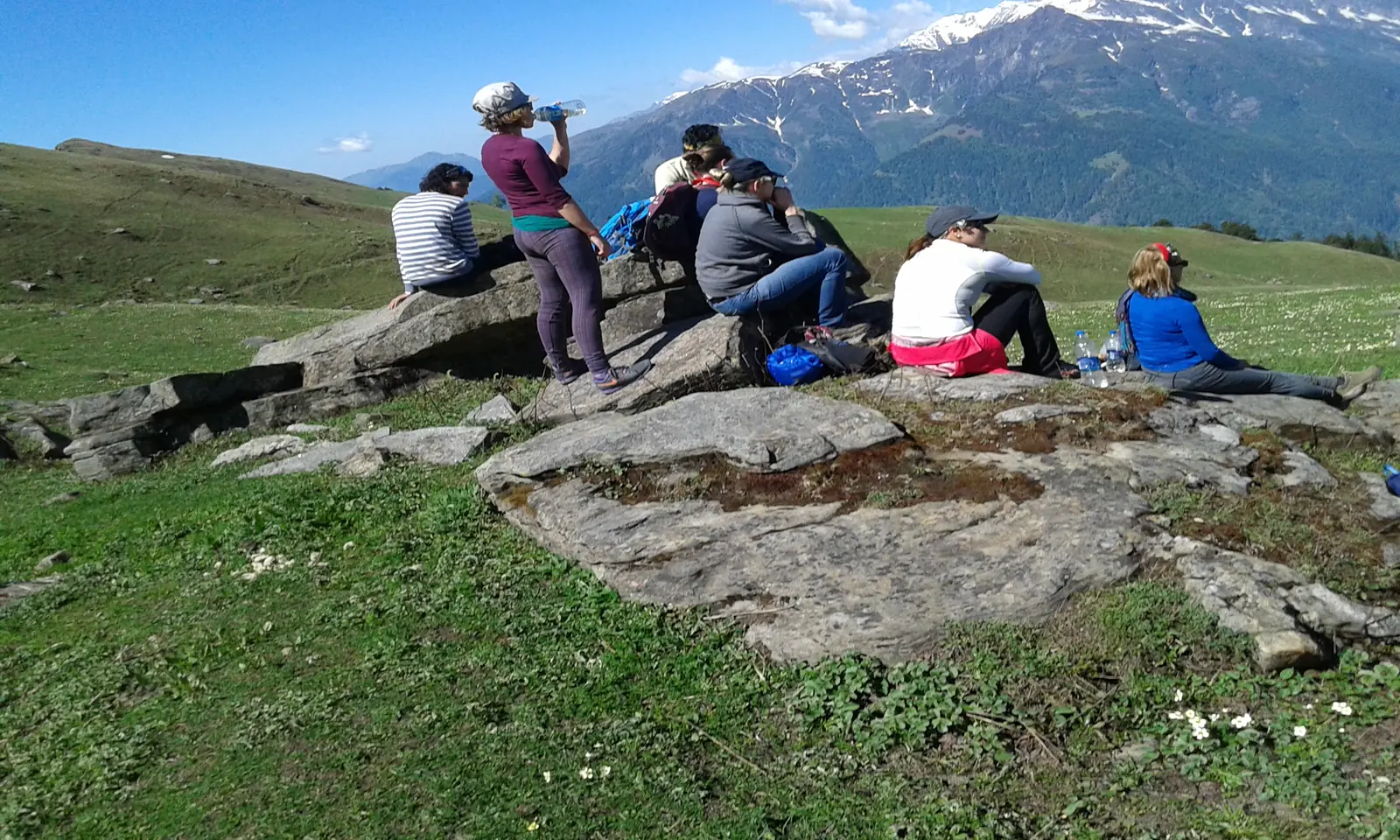 5 Day Himalayan Yoga and Bhrigu Lake Trek Retreat in Manali, India - Gallery Image