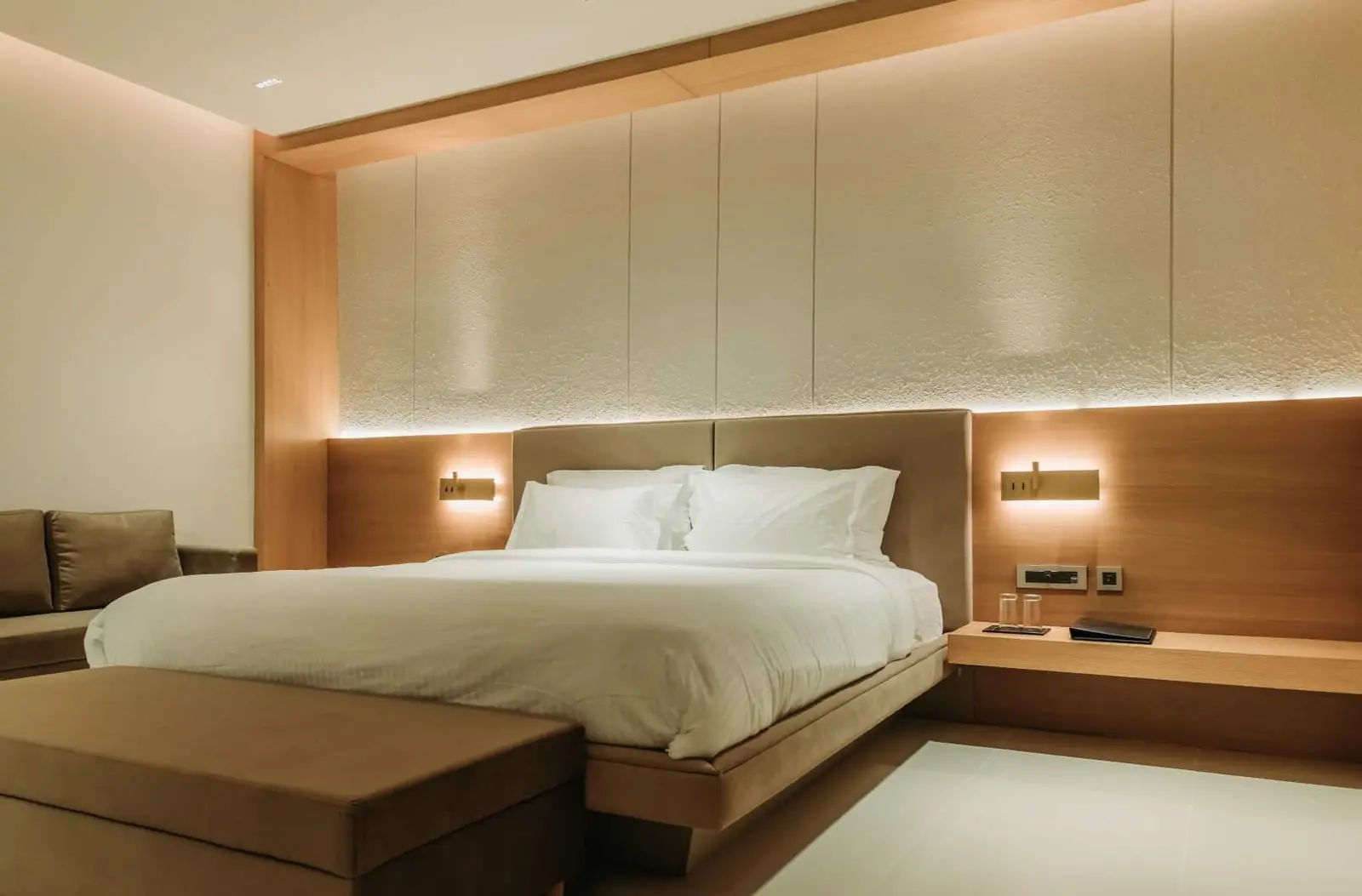 Premium Room (Single Occupancy)