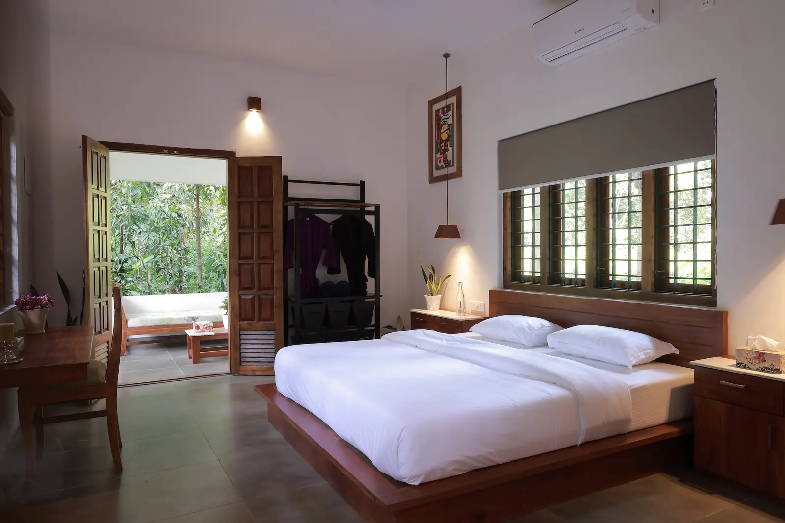 Grand Cottage (Single Occupancy)