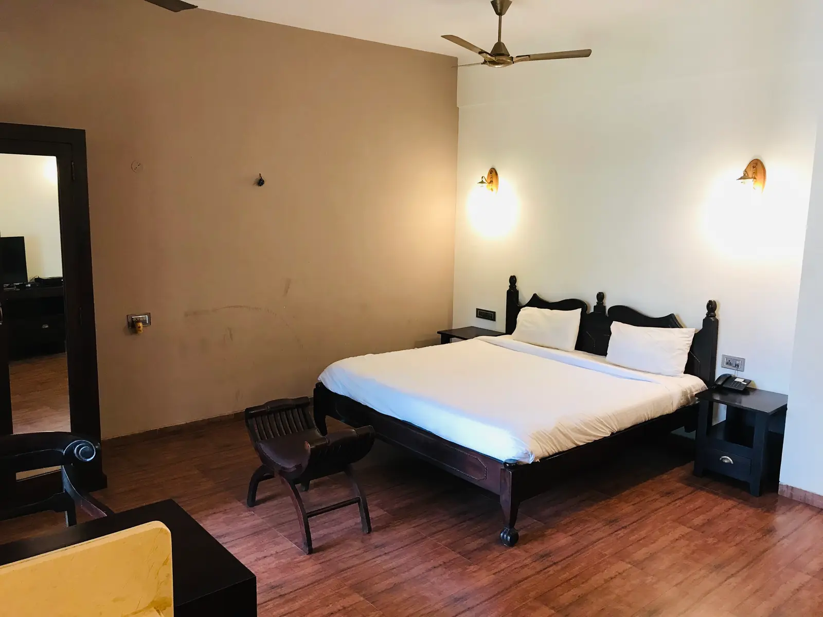 Deluxe Room, Double Occupancy